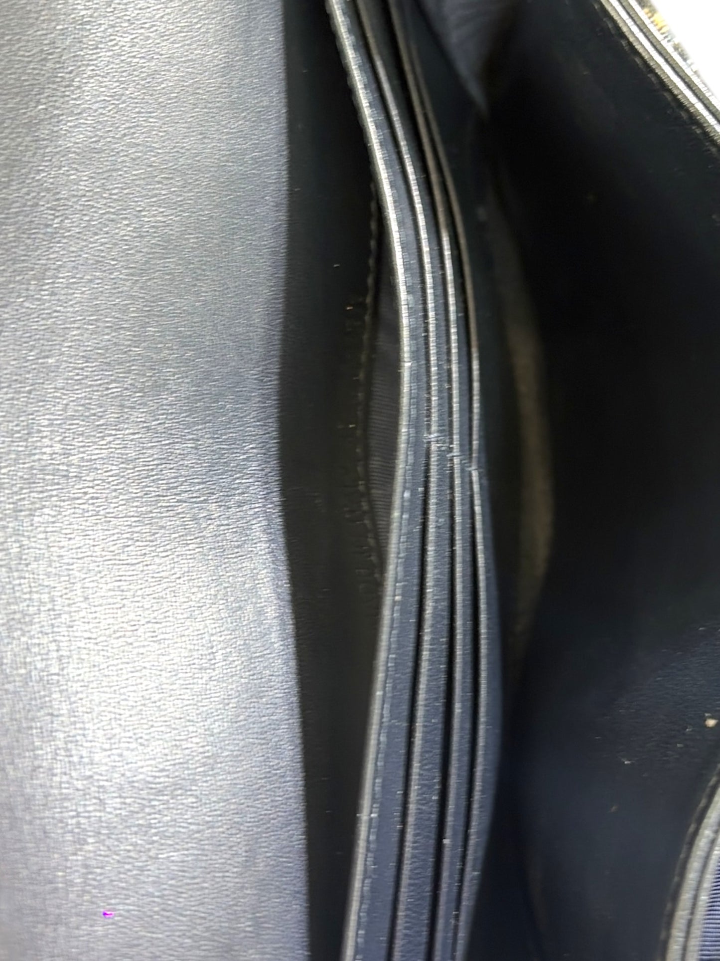 Small Saddle Pouch With Chain