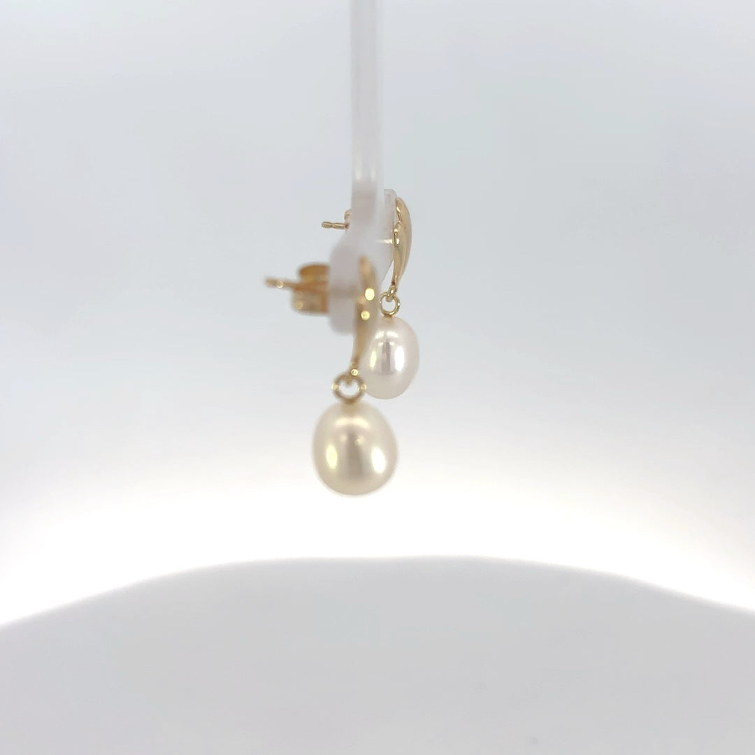 Gold & Pearl Earrings