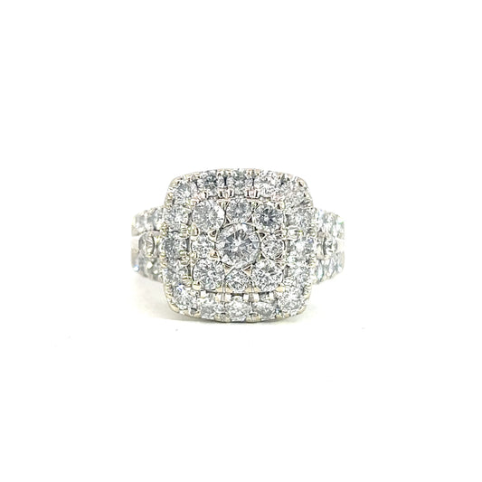 Diamond Halo Cluster Ring
