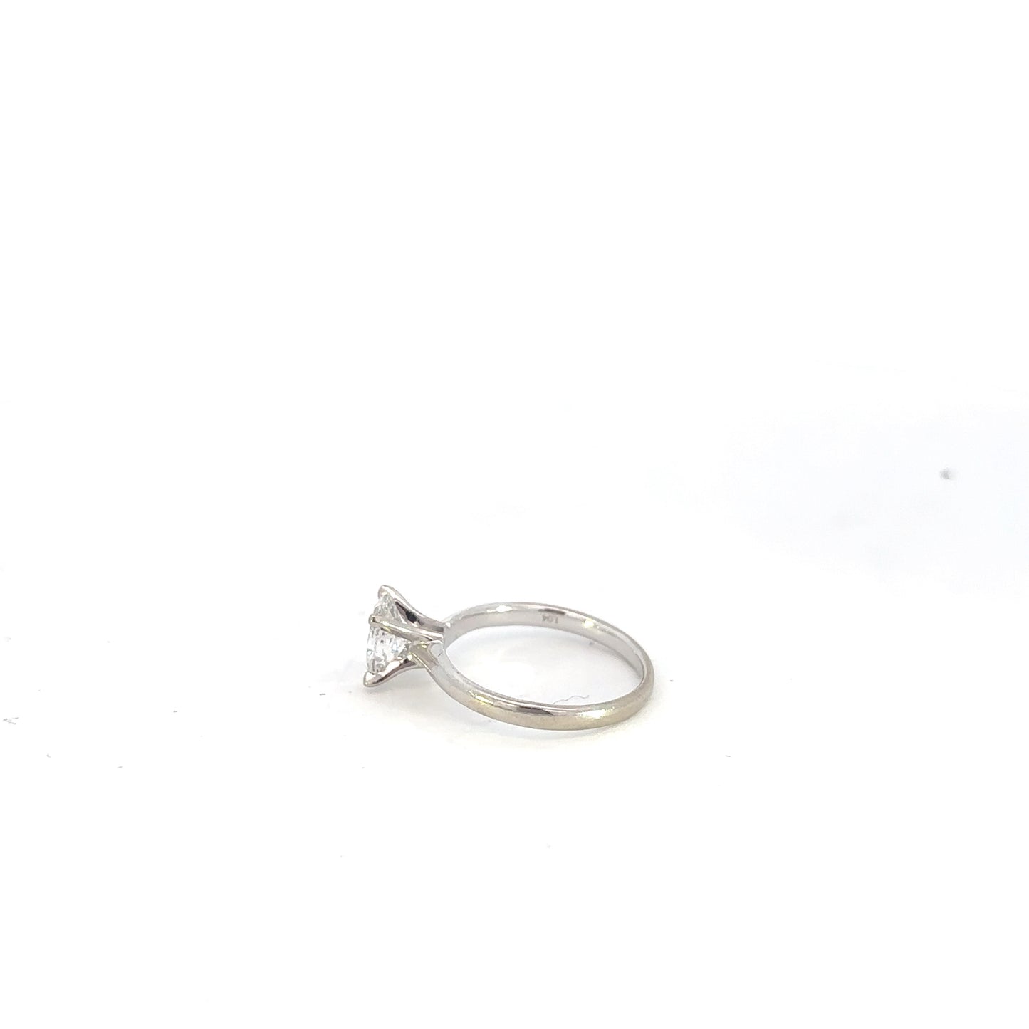 Oval Diamond Ring