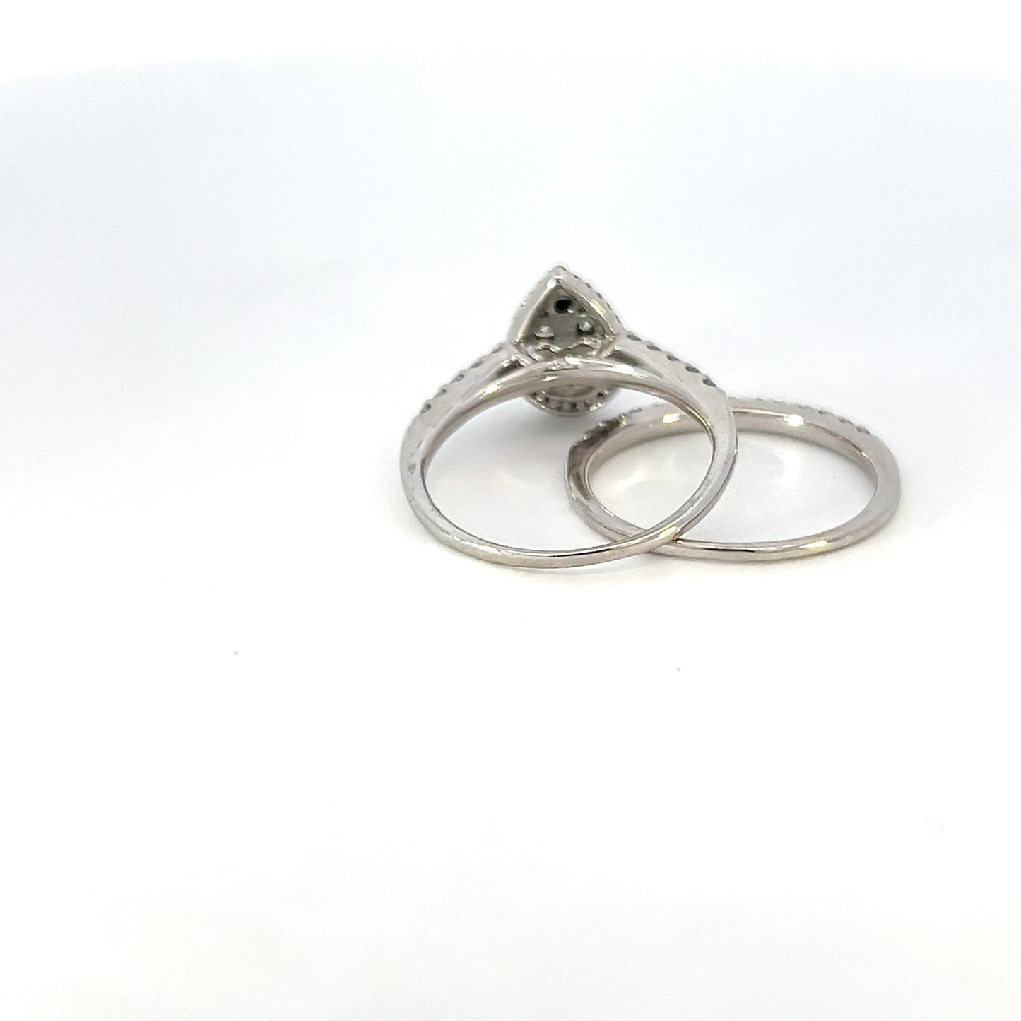 Ladies Engagement Ring