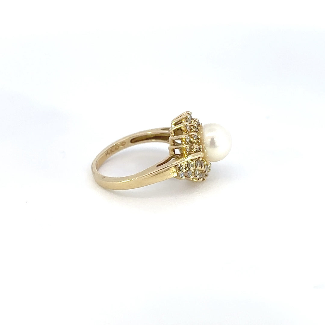 Gold Pearl & Diamond Ring