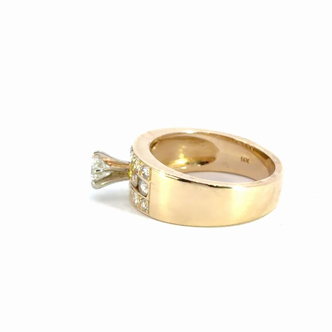 Ladies Wedding Ring