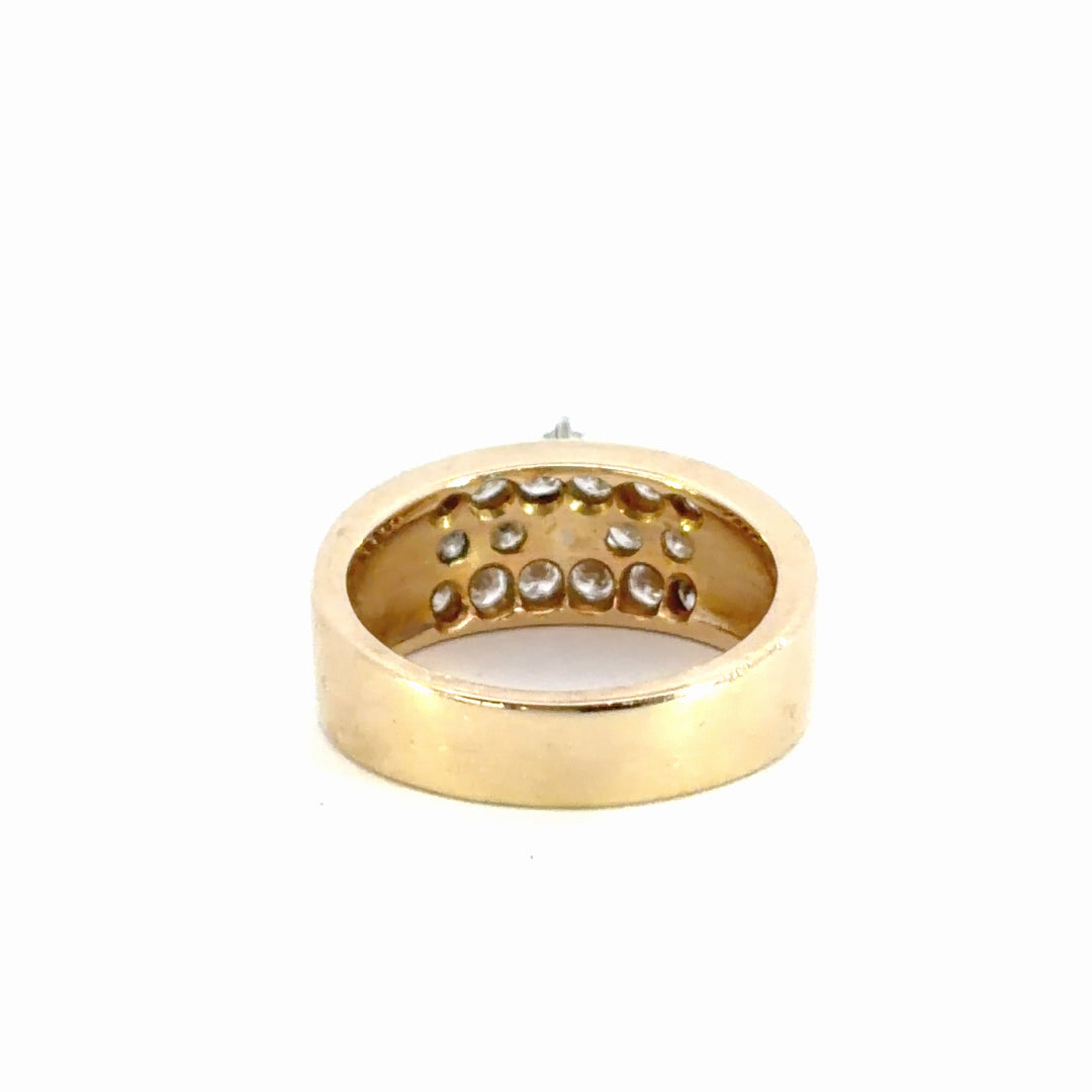 Ladies Wedding Ring