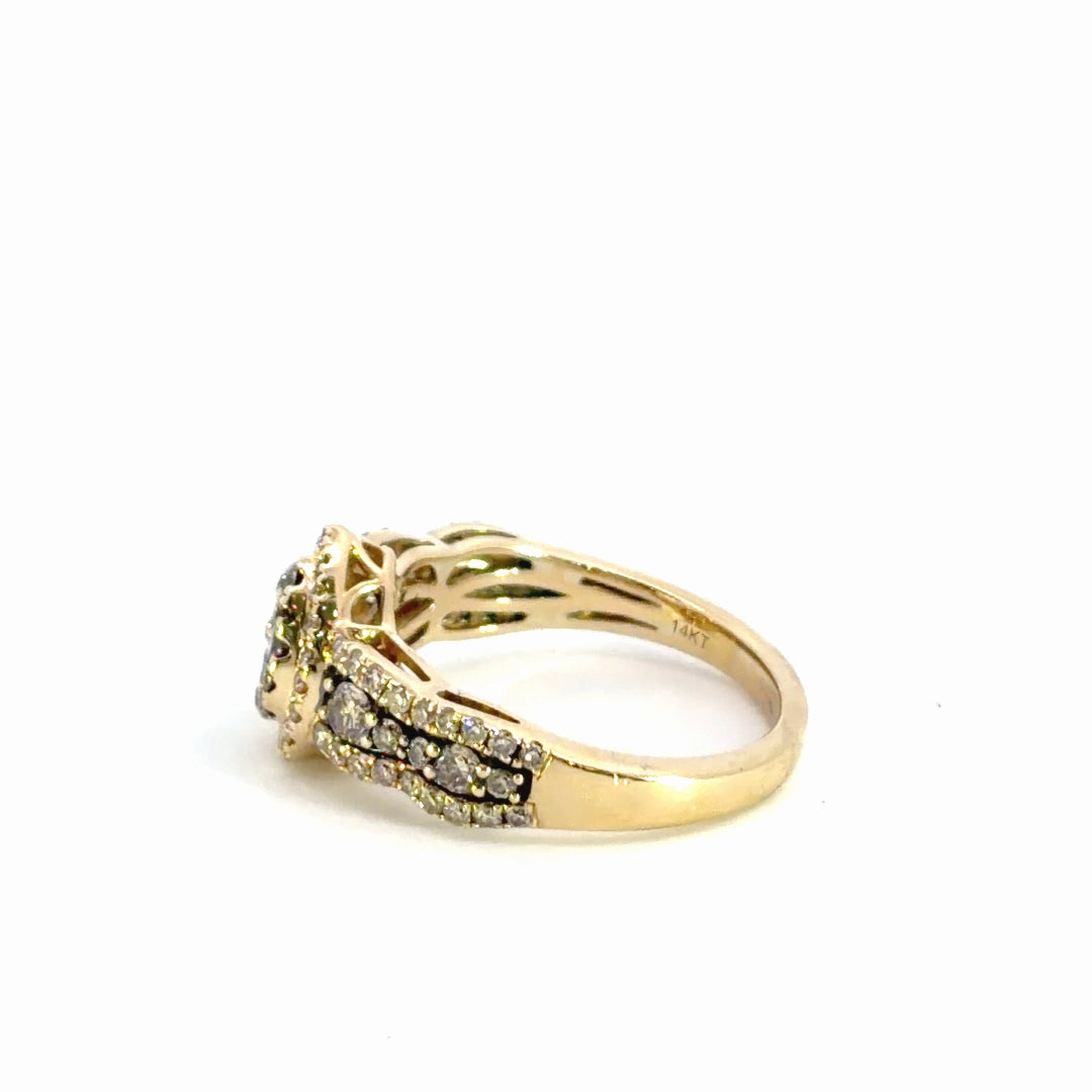 Ladies Engagement Ring
