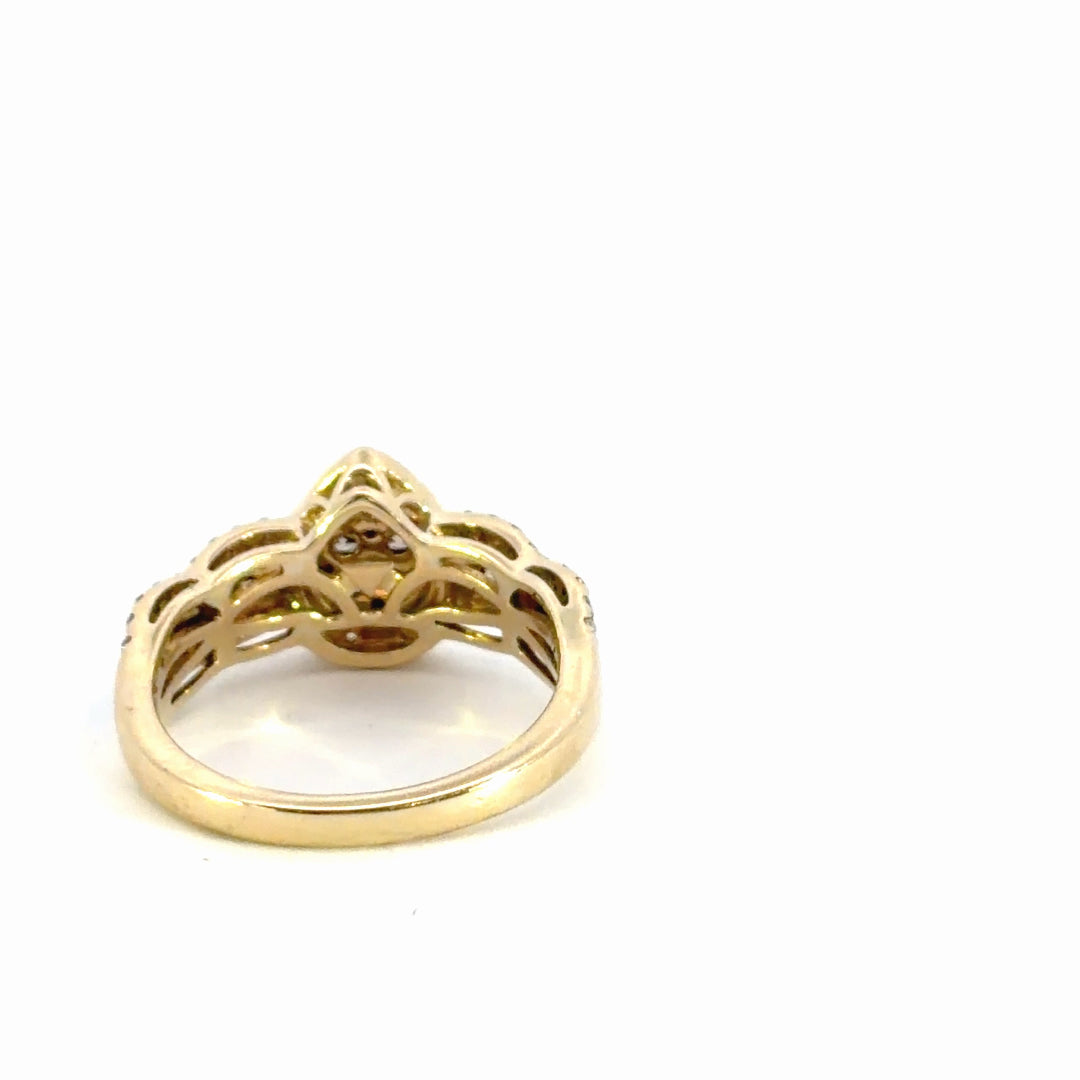 Ladies Engagement Ring