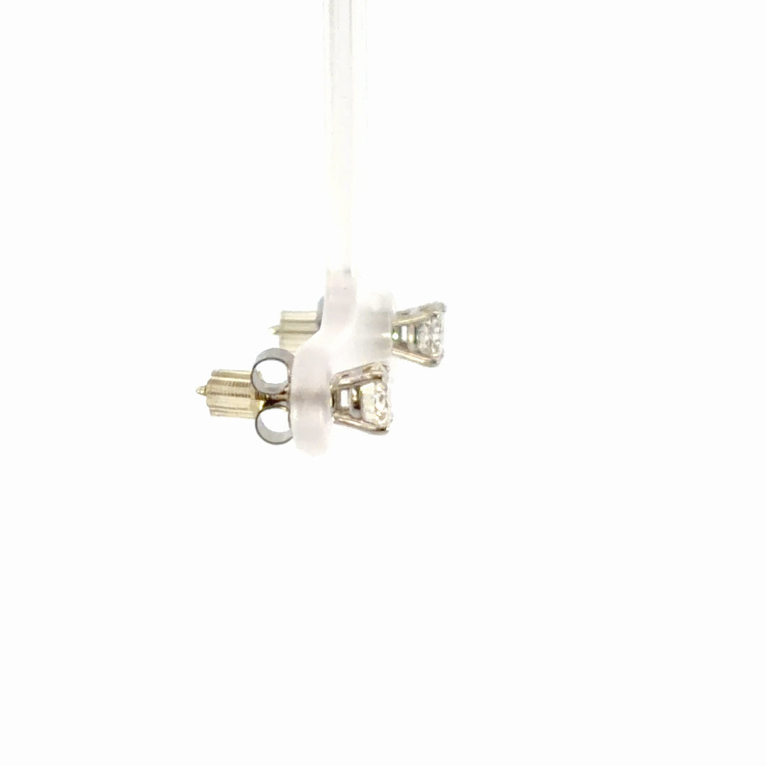 Round Diamond Studs