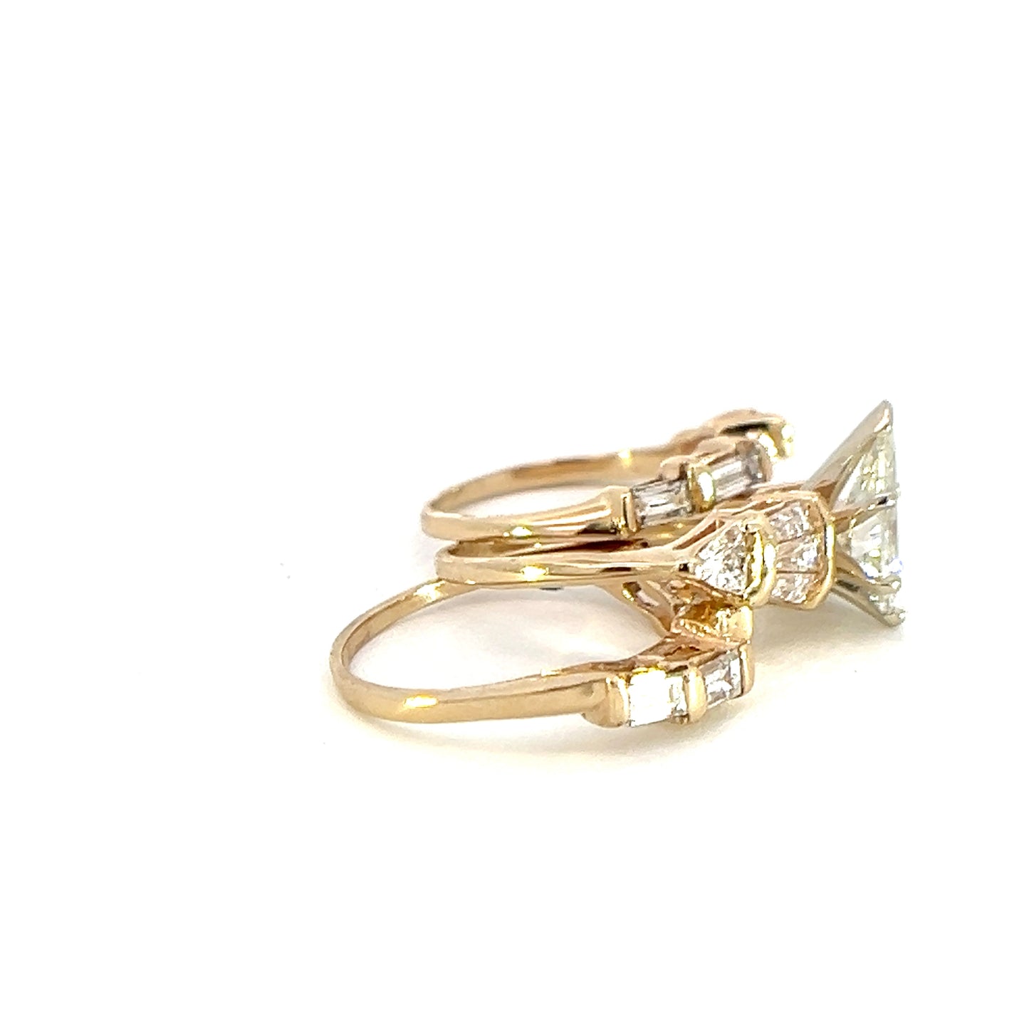 Pear 3 Piece Wedding Set