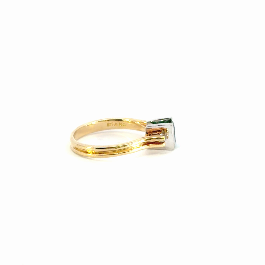 Emerald Fashion Ring