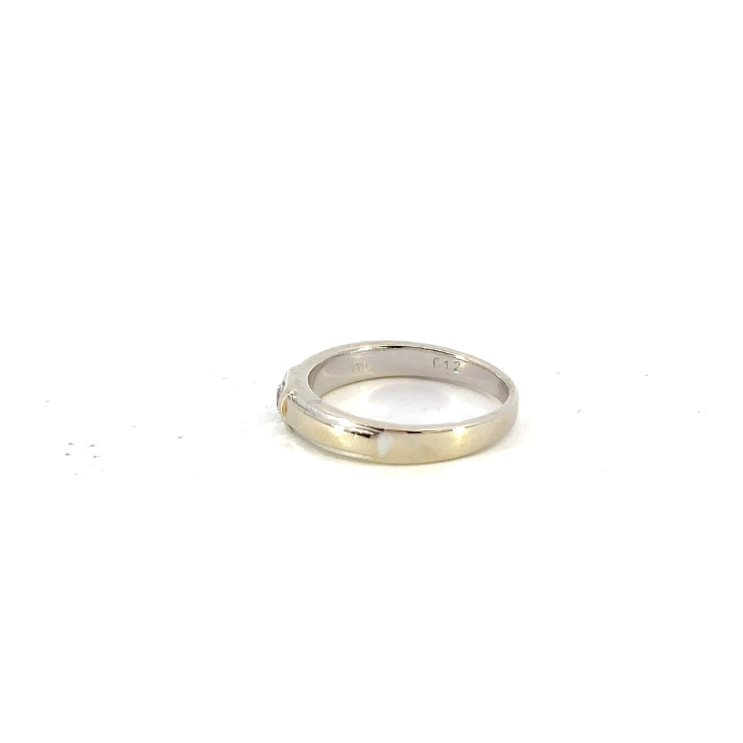 Flat Diamond Ring