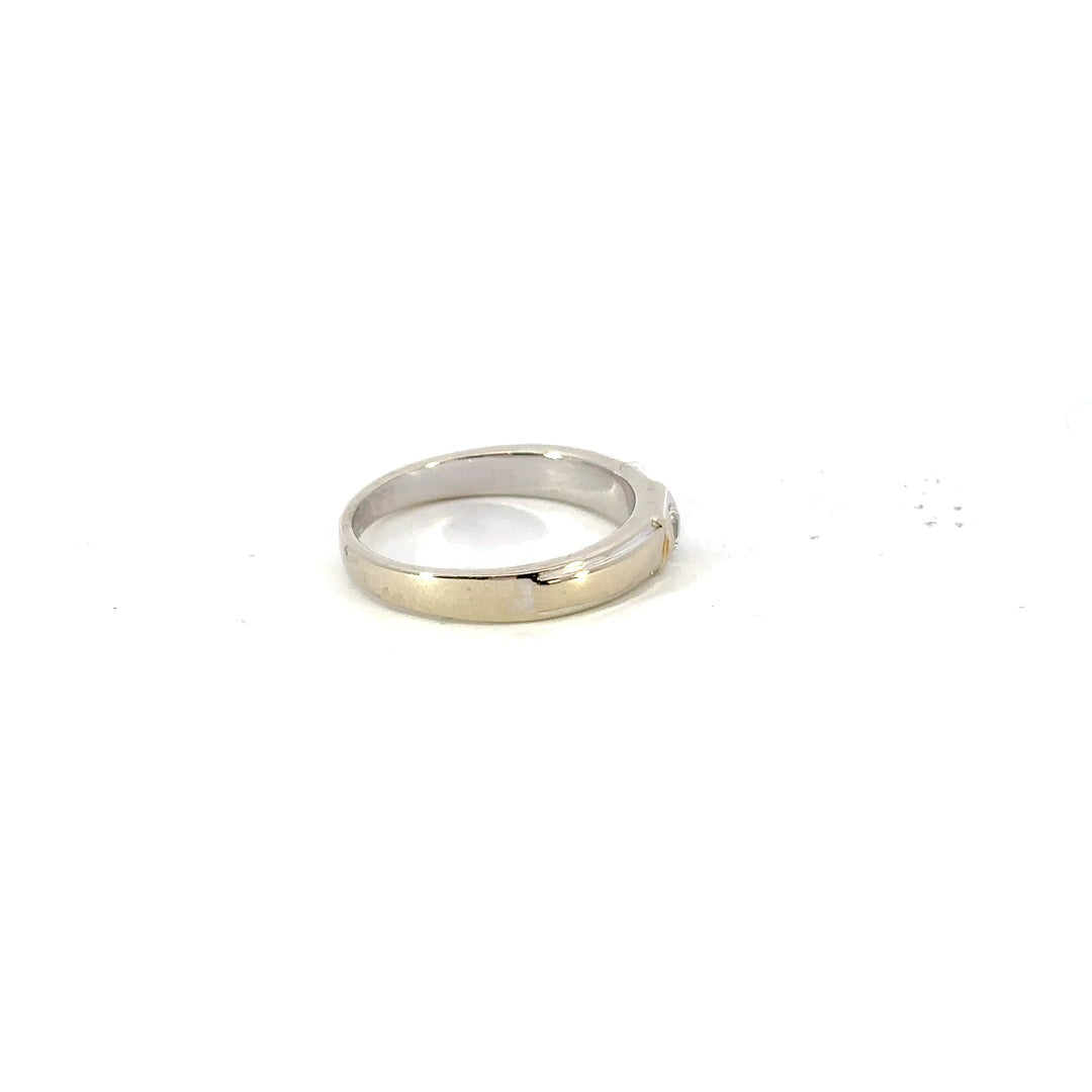 Flat Diamond Ring