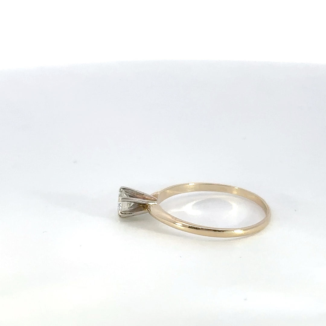 Solitaire Engagement Ring