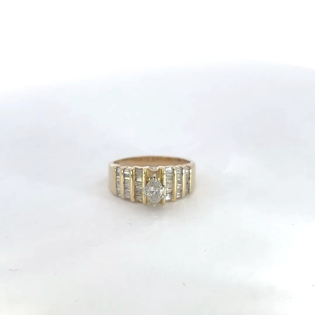 Women's Engagement Ring