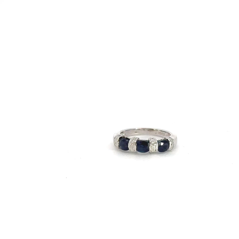 Blue sapphire ring