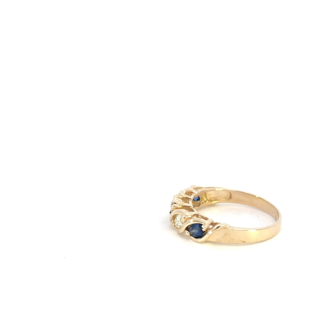 Sapphire Ring