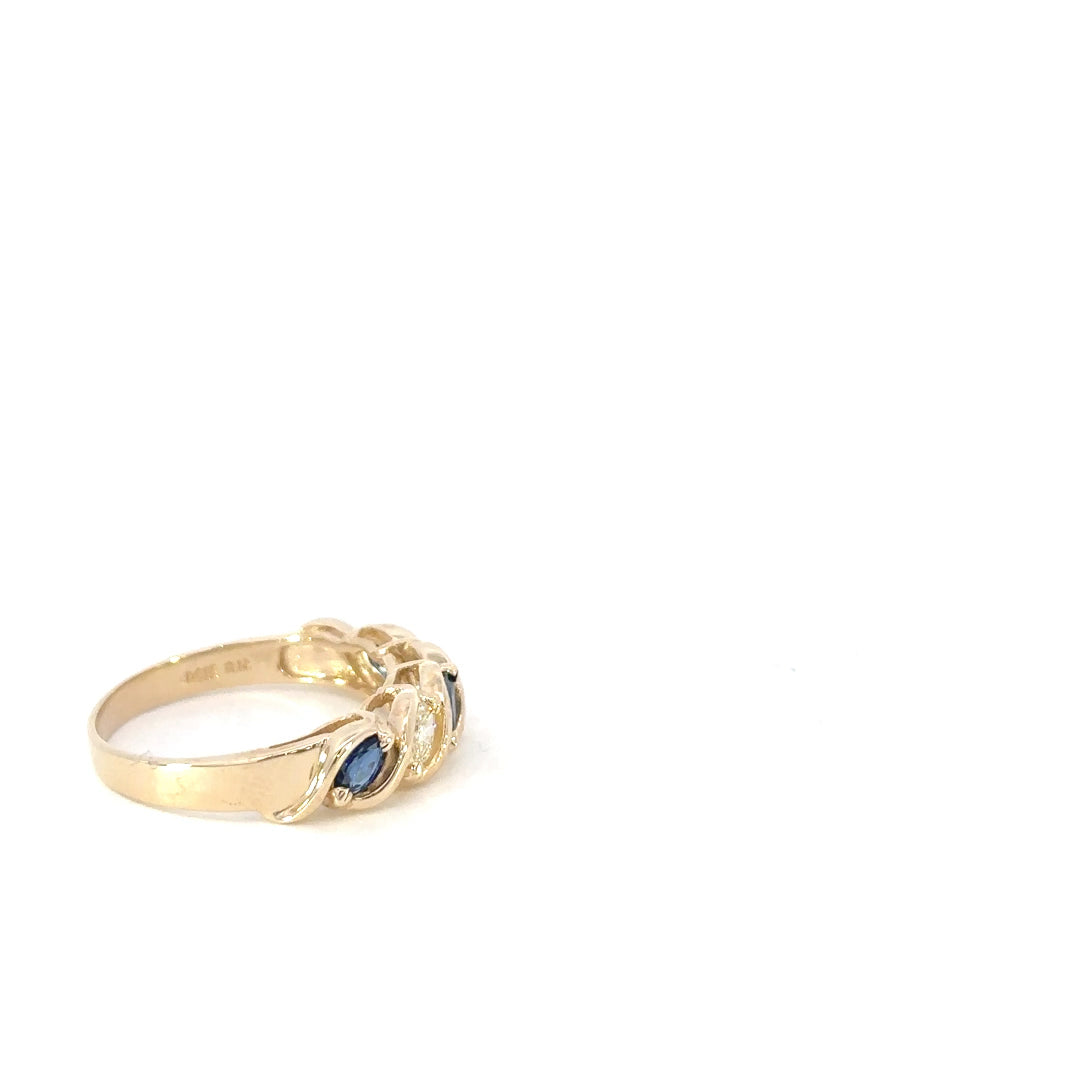 Sapphire Ring