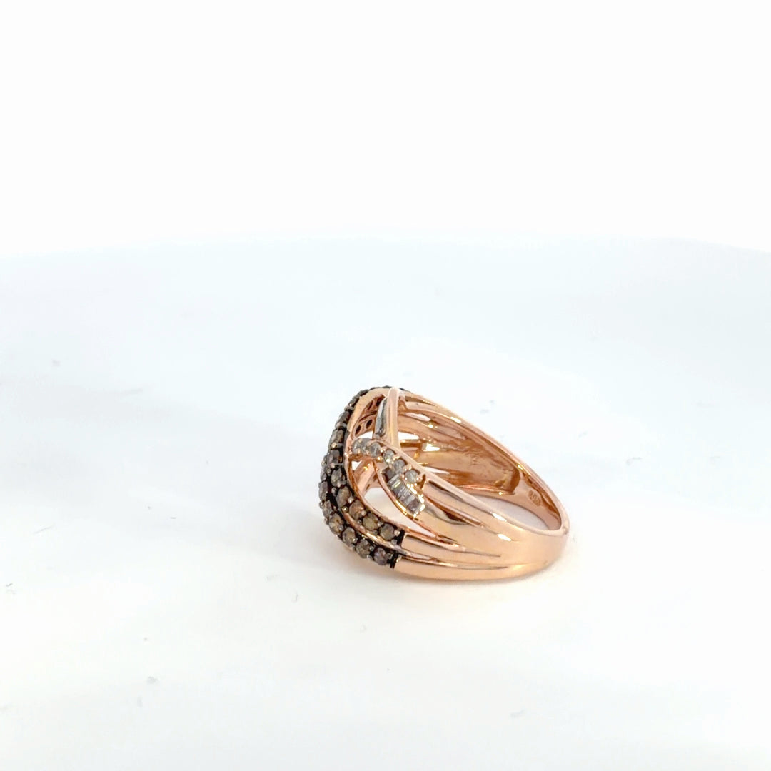 Criss-Cross Ring