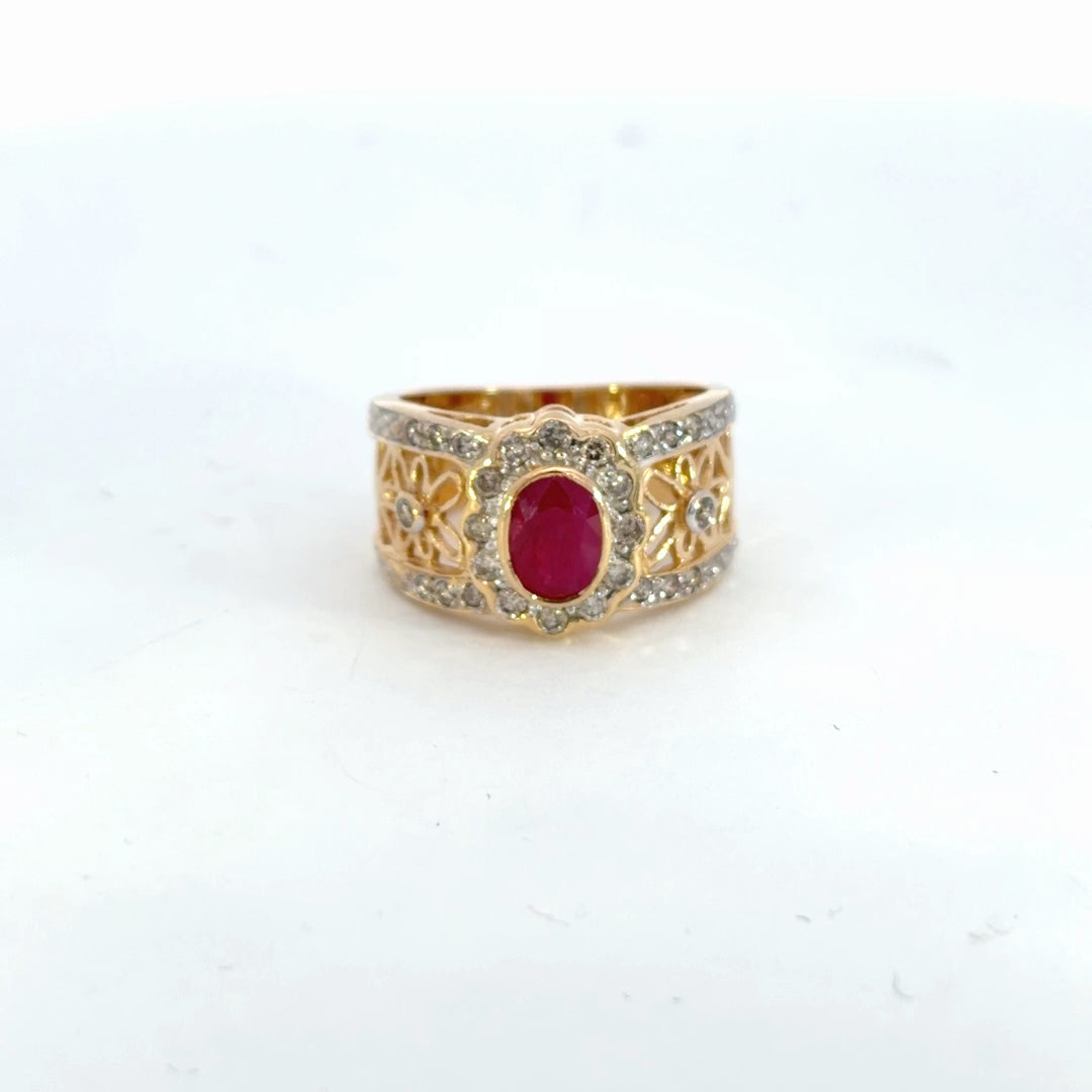 Motif Style Ring