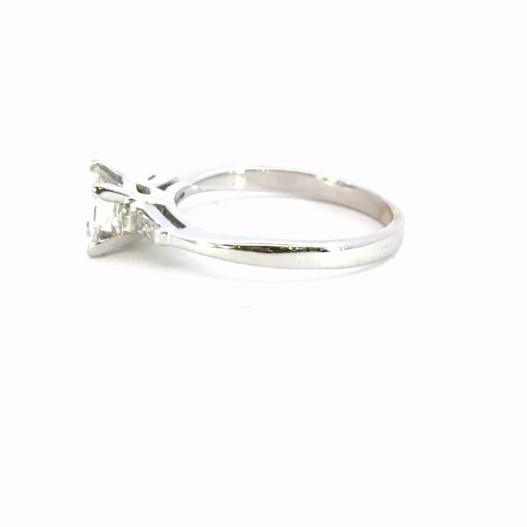 Princess Cut Diamond Engagement Ring