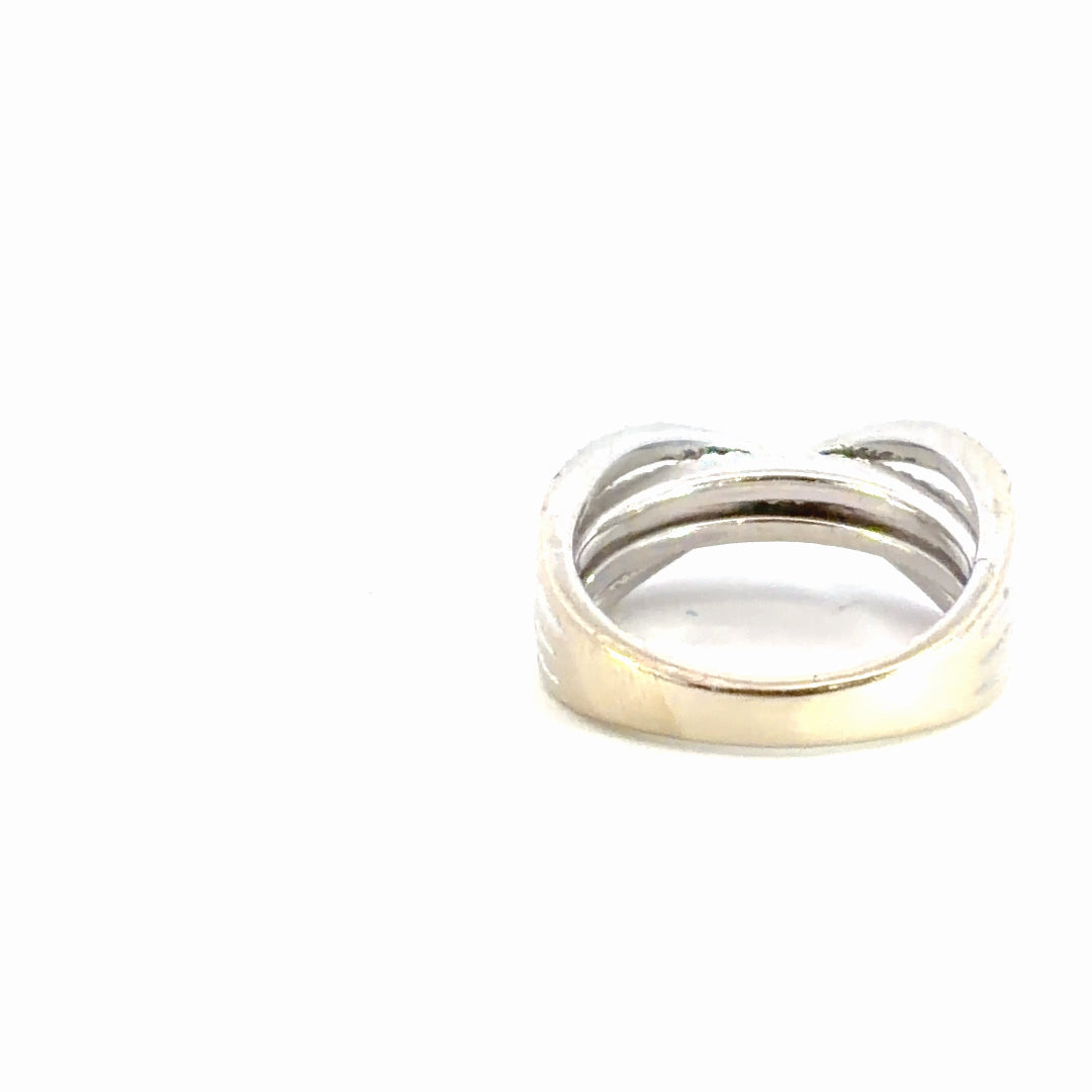 Ladies Fashion Ring
