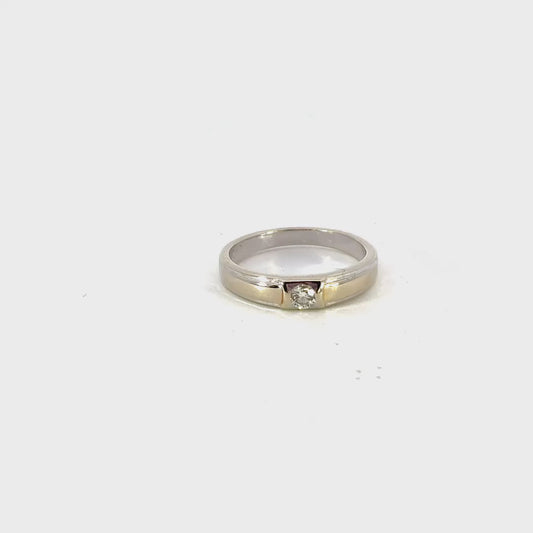 Flat Diamond Ring