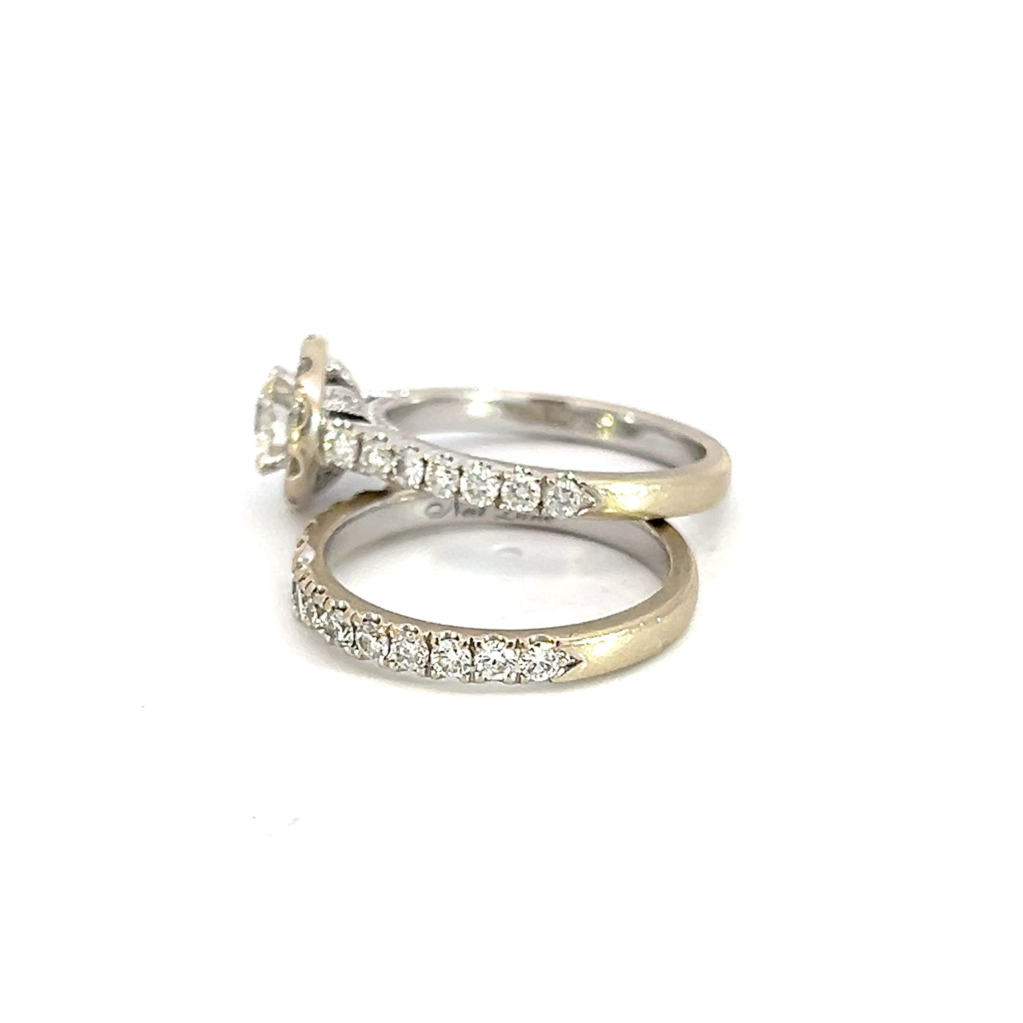 Neil Lane Halo Style Bridal Ring Set